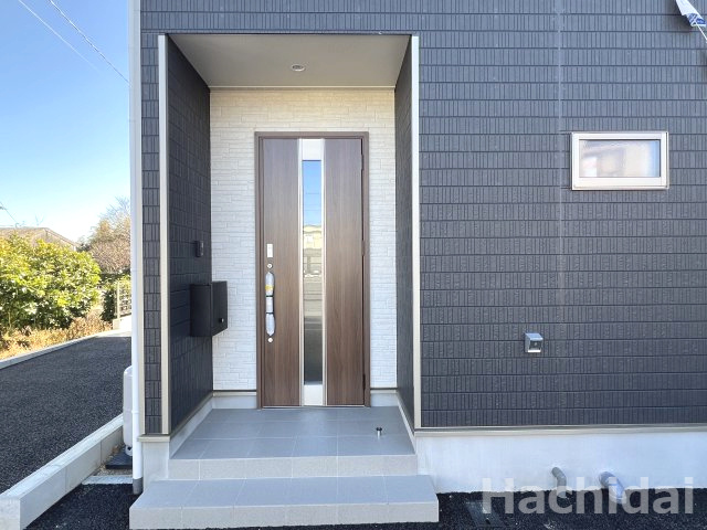 碧南市湖西町第2　新築一戸建のエントランス