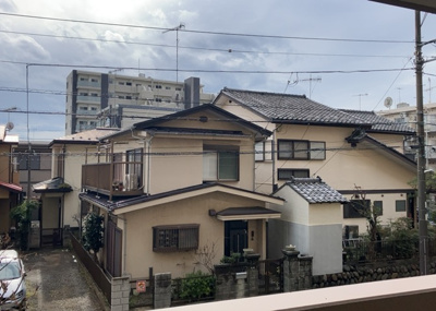 【展望】 | クリオ相模原伍番館 | 眺望の良さを楽しめるダイニングキッチンで家族団らんの時間を過ごしてはいかがでしょうか。バルコニーから見える景色を家族で眺める時間は、時間が経つのを忘れてしまいそうですね。是非、現地を見に行きましょう！