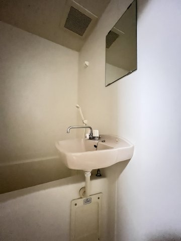 ファミールグランデサウス館の洗面所