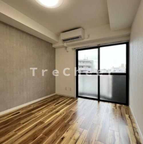 第二東田端ビルの居間・リビング