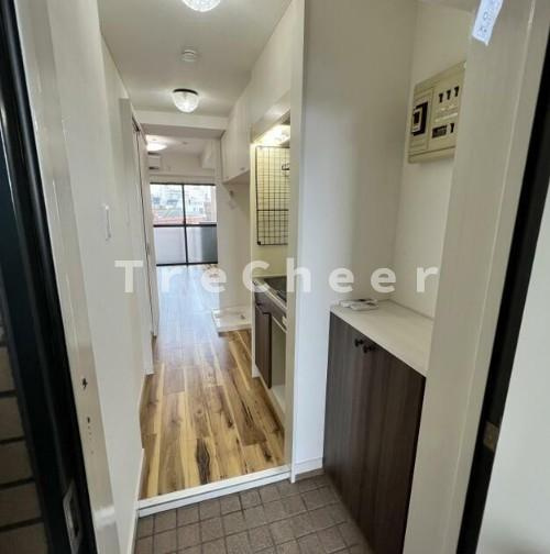 第二東田端ビルの玄関