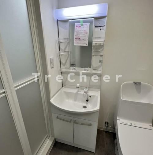 第二東田端ビルの洗面所