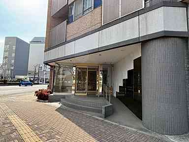 藤和平和公園ホームズの外観