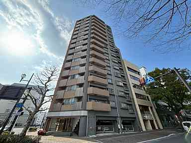 藤和平和公園ホームズの外観