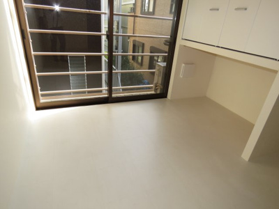 【洋室】 | ｓｖａｒｔｂｒｕｎ（スヴァートブルン）