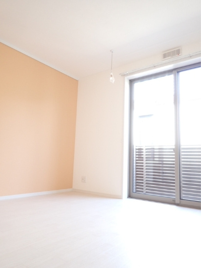 エレガンスの居間・リビング