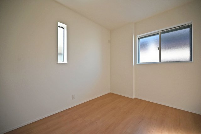 宝塚市高司1丁目新築一戸建て│3SLDK+並列駐車2台可(車種制限有)の洋室|-洋室6帖(1F)-