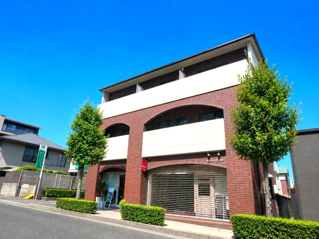 【外観】 | シャンブル岡本