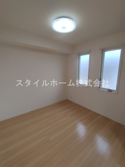 【洋室】 | よつ葉館・蒼い館・まほろ館・ほくと館　蒼い館 | イメージ写真です。