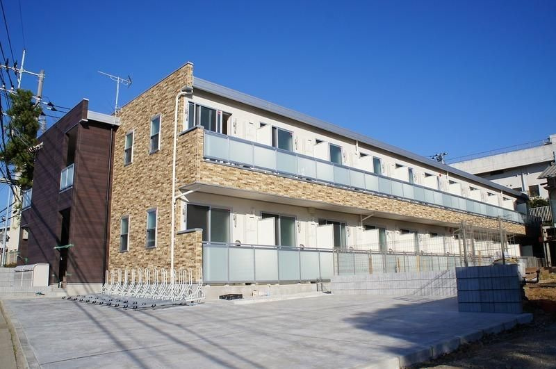 リブリ・アゼリアの外観