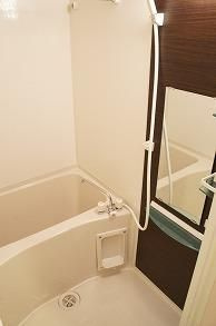 リブリ・アゼリアの浴室