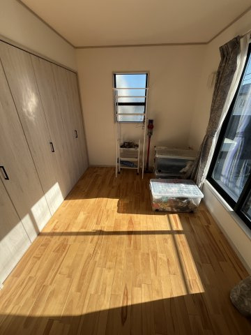 中古住宅　那加不動丘2丁目の洋室