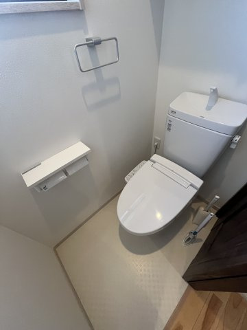 中古住宅　那加不動丘2丁目のトイレ