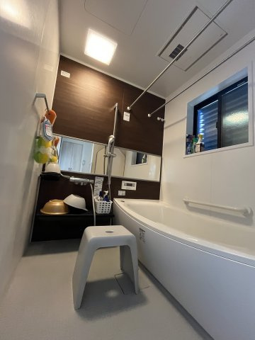 中古住宅　那加不動丘2丁目の浴室