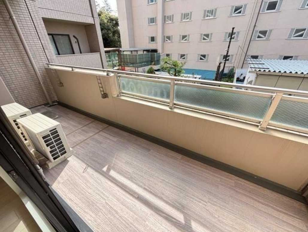 HF若林公園レジデンス　ネット無料　ペット飼育可　駐車場ありのバルコニー