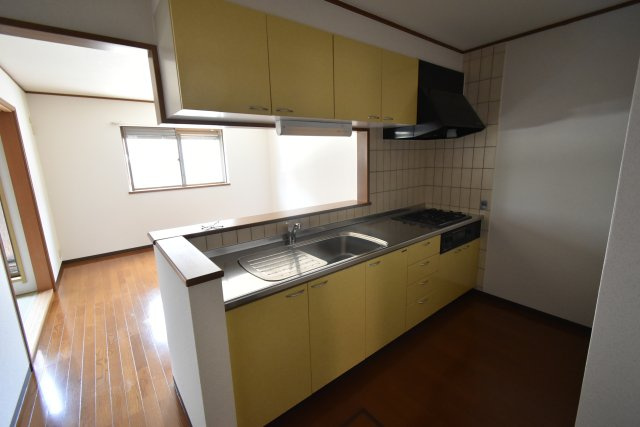 ソレアード甲東園のキッチン