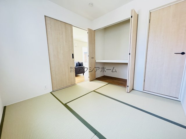 飯能市双柳・全8棟　新築一戸建　1号棟　～大容量WICあり～の和室|和室4.5帖
