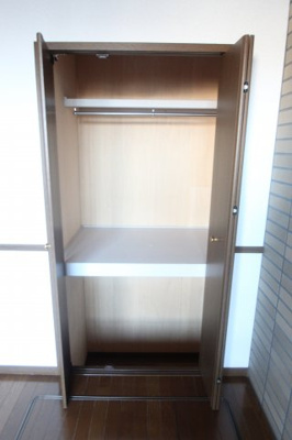 【収納】 | セシーズイシイ18 | ※同建物ほかのお部屋の写真です。