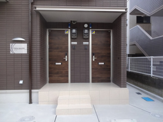 【エントランス】