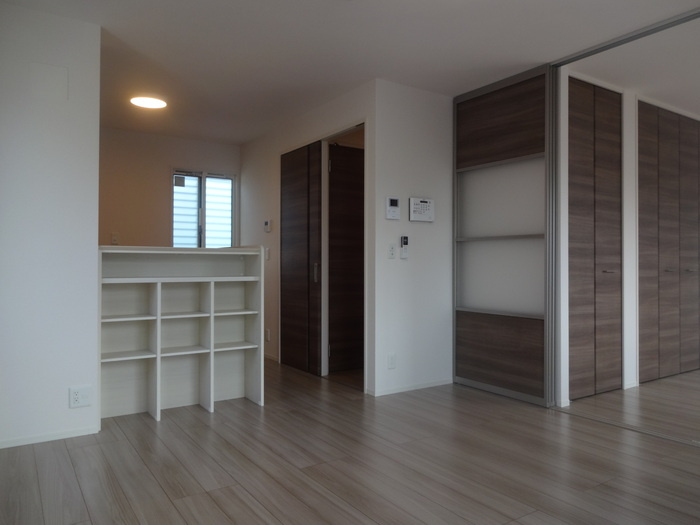 【居間・リビング】