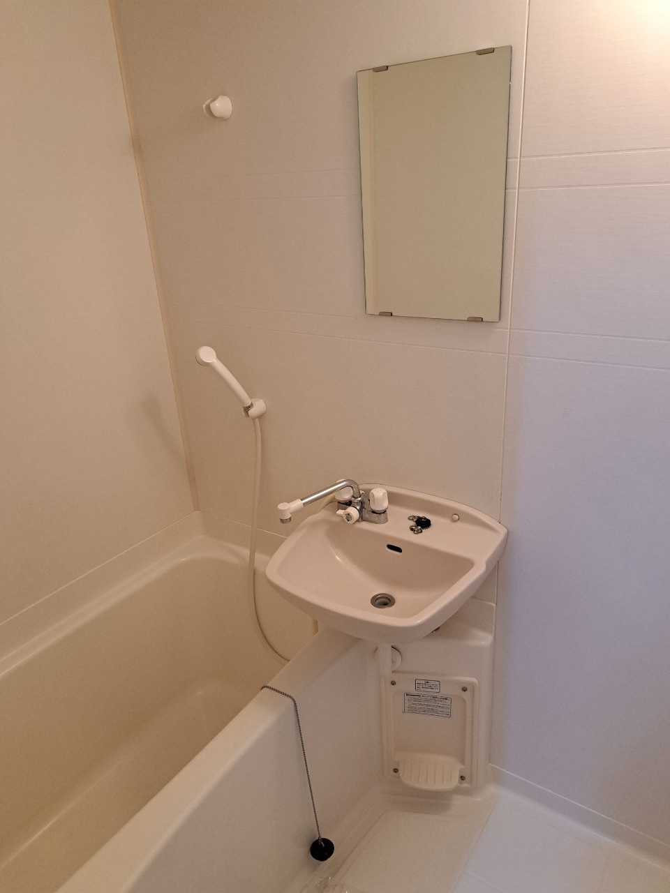 鈴木ビルの浴室