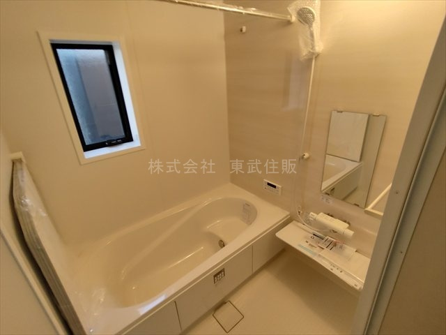 【浴室】 | 鶴ヶ島市下新田第2　全4棟　2号棟 | 落ち着いた空間のお風呂です