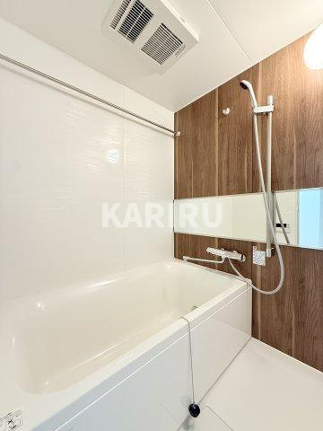 ルフォンプログレ南森町の浴室