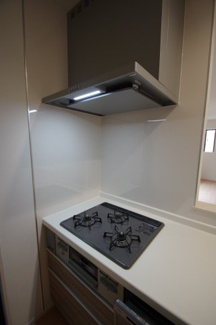 【キッチン】 | 【仲介手数料無料！！】府中市西原町4丁目　新築戸建て（全2棟）B号棟　5490万円