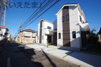 【前面道路含む現地写真】