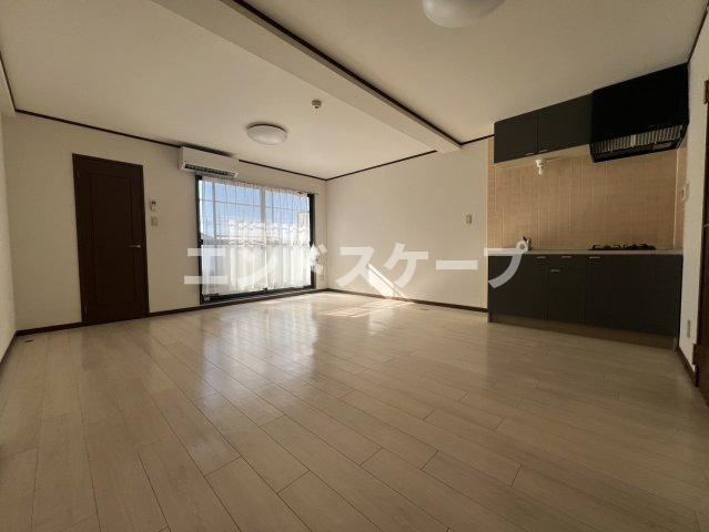 KDハイツⅢの居間・リビング|高崎、前橋のお部屋探しはエンドスケープまで！お客様の理想お聞かせ下さい♪