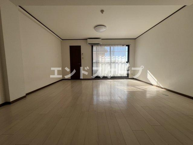 KDハイツⅢの居間・リビング|高崎、前橋のお部屋探しはエンドスケープまで！お客様の理想お聞かせ下さい♪