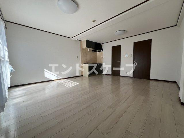 KDハイツⅢの居間・リビング|高崎、前橋のお部屋探しはエンドスケープまで！お客様の理想お聞かせ下さい♪