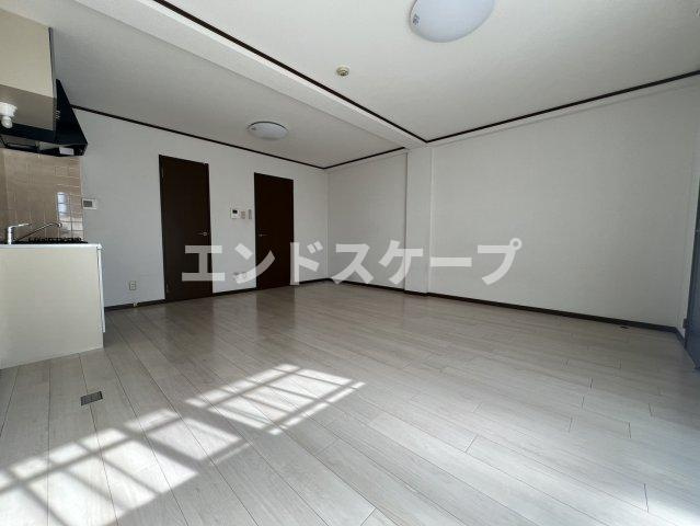 KDハイツⅢの居間・リビング|高崎、前橋のお部屋探しはエンドスケープまで！お客様の理想お聞かせ下さい♪