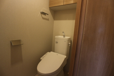 【トイレ】 | ALTERNA日暮里 | シンプルで使いやすいトイレです