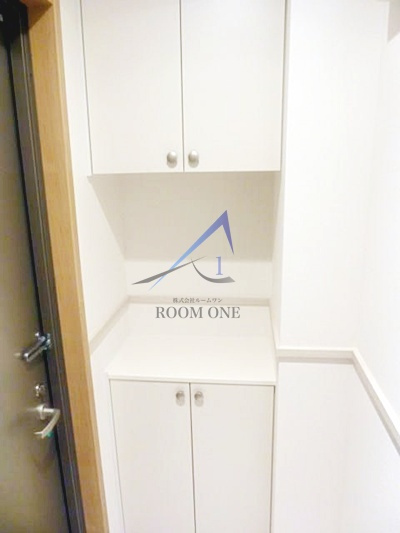 Patrimoine de A　パトリモワーヌ ドゥ エーの玄関|玄関です。