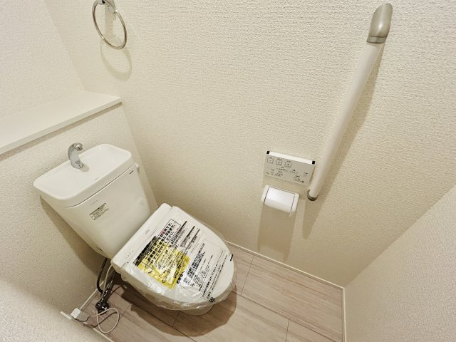 グラファーレ千葉市若葉区貝塚１丁目２期のトイレ