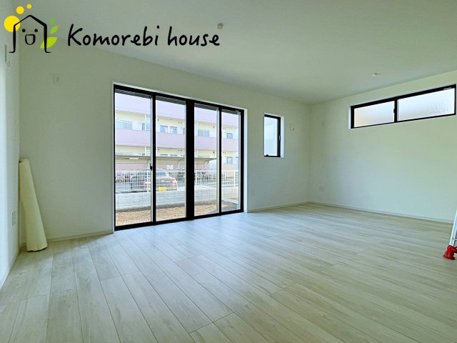 さいたま市西区三橋　23期　新築一戸建て　グレース　02の居間・リビング|2026年1月8日撮影