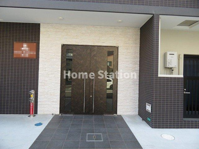 【エントランス】 | クローバー・レジデンス弁天町