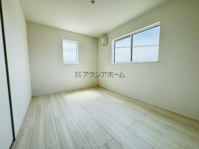 飯能市双柳・全8棟　新築一戸建　2号棟　～角地・駐車2台～の子供部屋|洋室6帖