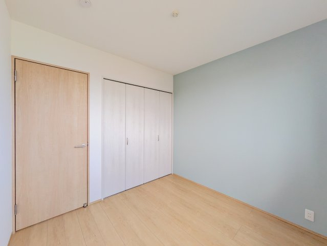 オリーブガーデン大泉吉田の洋室