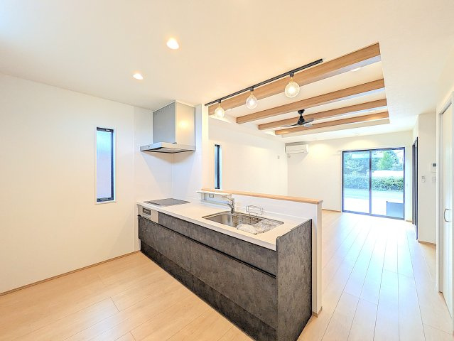 オリーブガーデン大泉吉田のキッチン