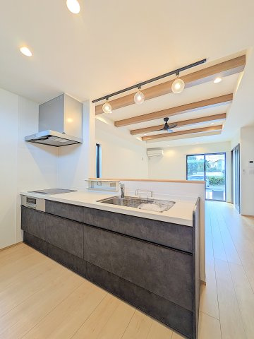 オリーブガーデン大泉吉田のキッチン