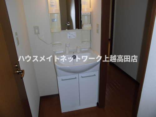 クローバーの独立洗面台|洗髪洗面化粧台