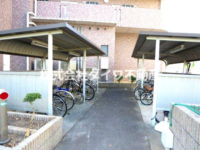 グランデュールのその他共用部分|駐輪場