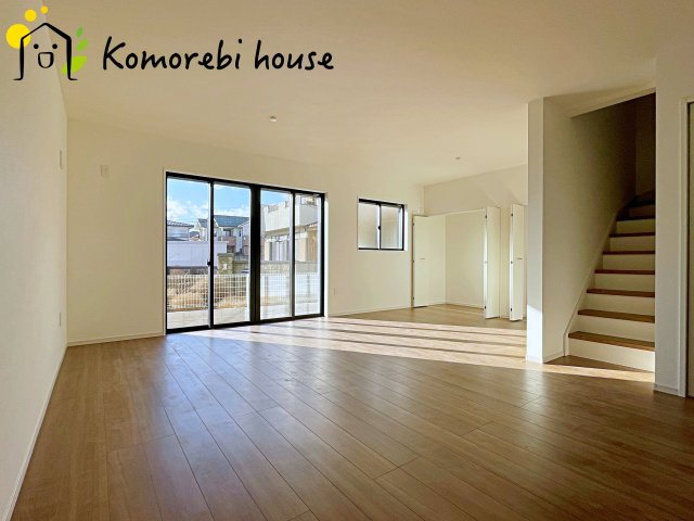 さいたま市西区三橋　23期　新築一戸建て　グレース　03の居間・リビング|1月9日撮影