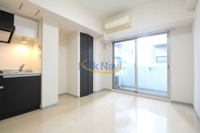 【居間・リビング】 | ロイヤルレジデンス北梅田