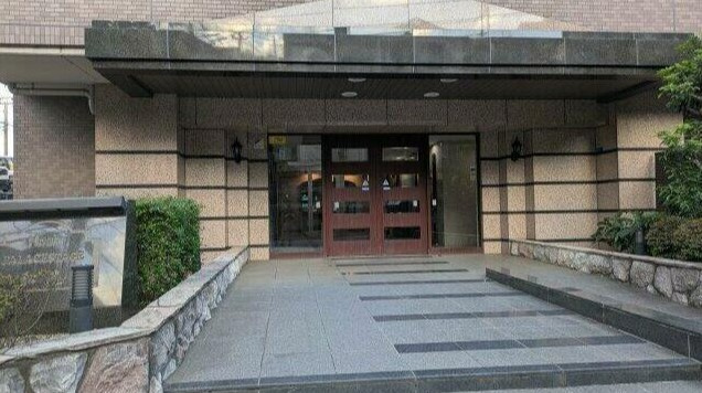 日神パレステージ和光のエントランス