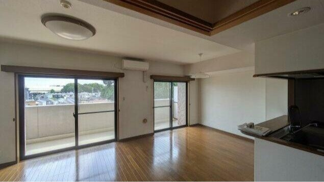 日神パレステージ和光の居間・リビング