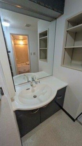 日神パレステージ和光の洗面所