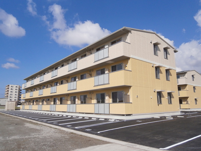 ウエスト ヴィレッジⅡ B棟